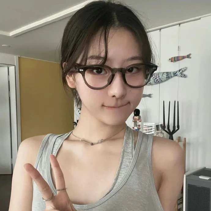 张逸凡