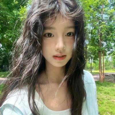 有朵云像你海报